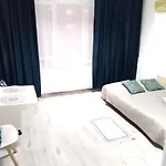 Cozy Magheru 아파트 부쿠레슈티